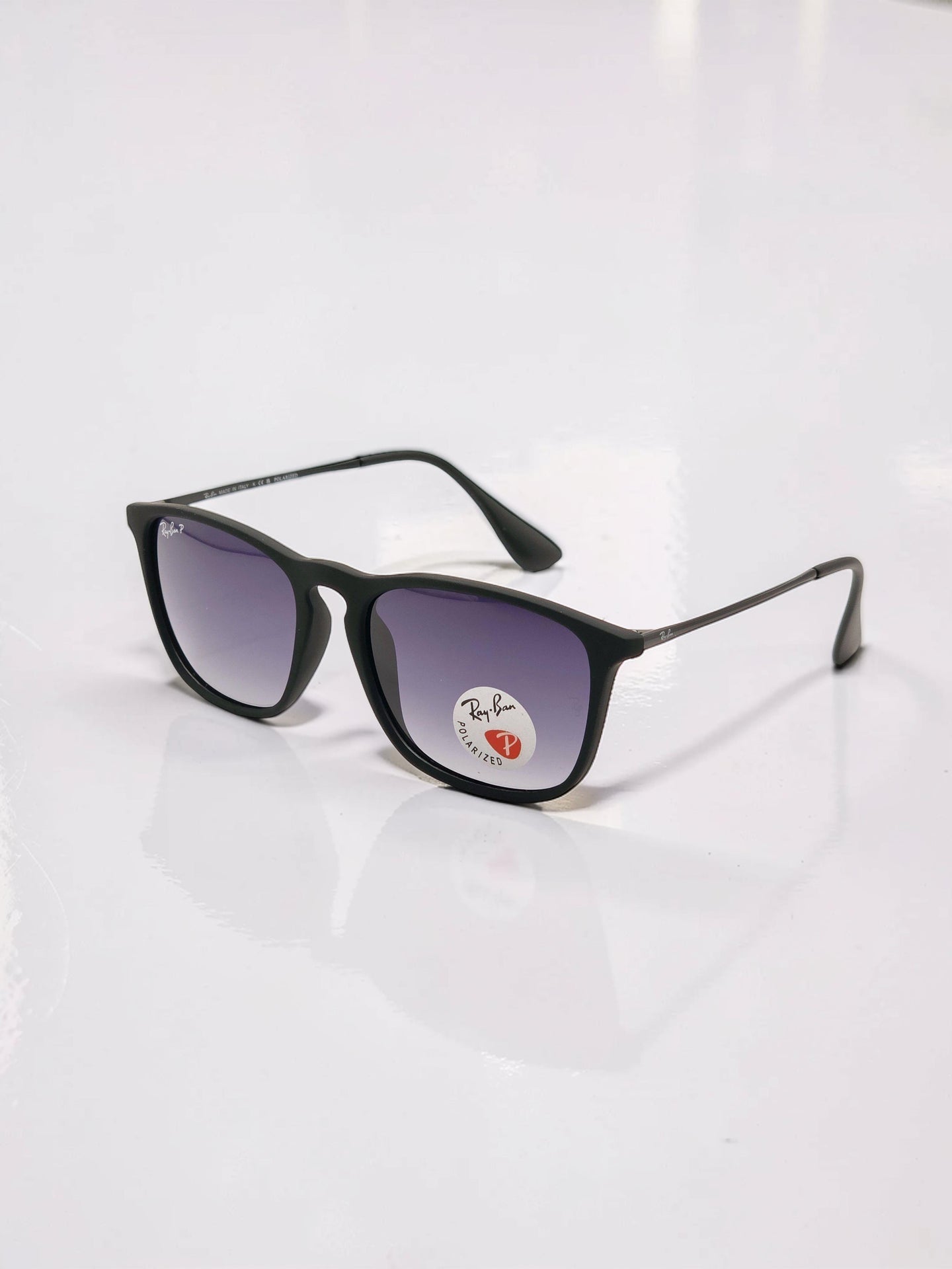 Occhiali da sole 4187 622/T3 Nero Opaco con Lenti Grigie Sfumate Polarizzate Taglia 54